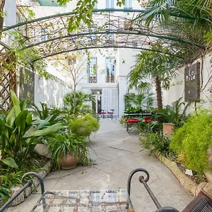 Le Boutique Hotel